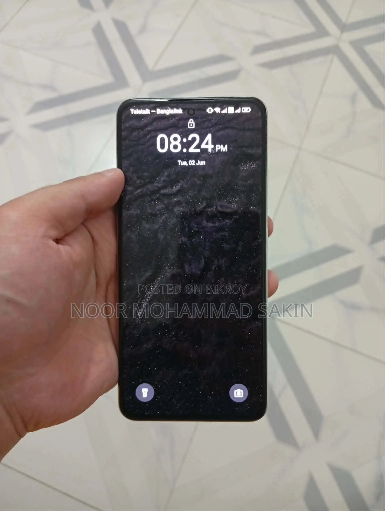 Helio 90 128 GB White