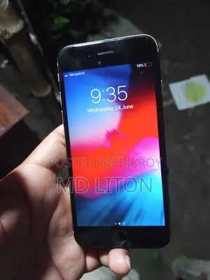 Apple iPhone 6s 64 GB Silver