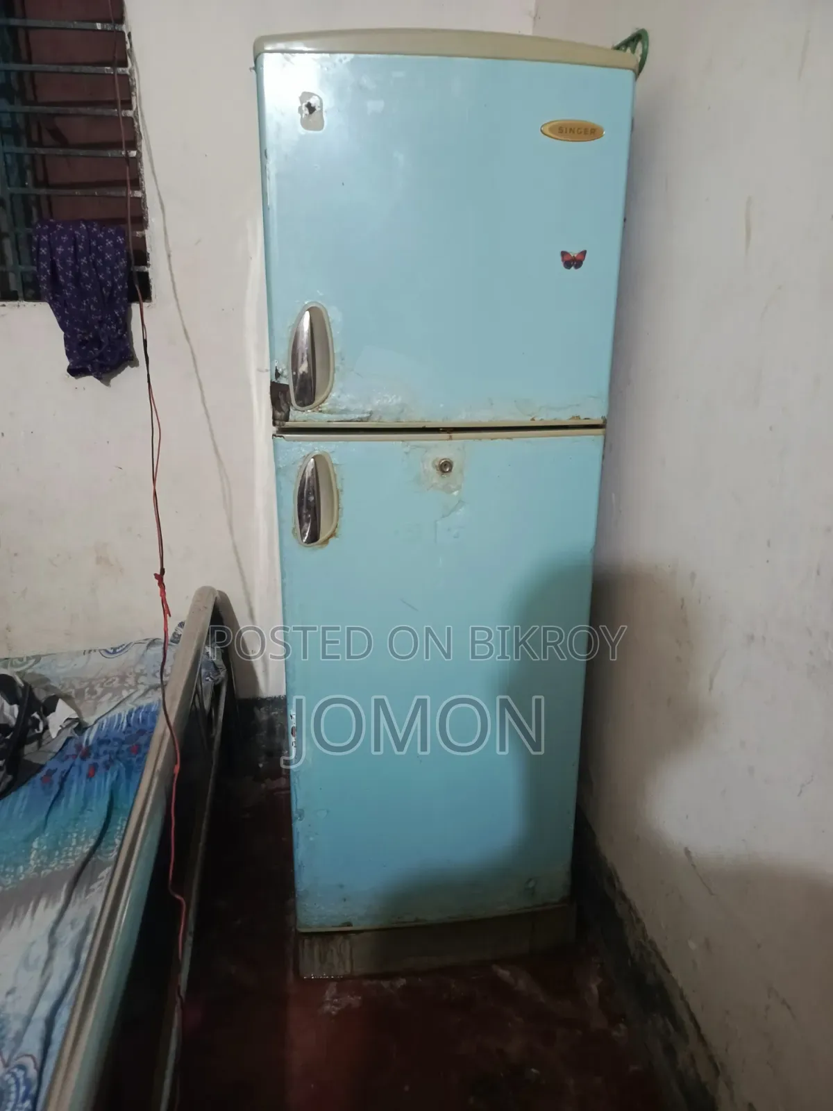 Singer Fridge