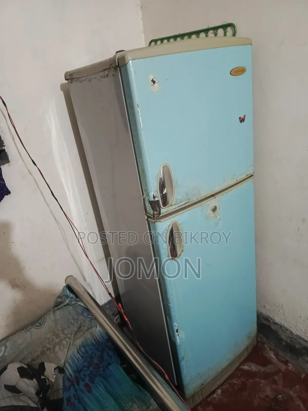 Singer Fridge