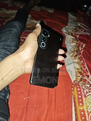 New Vivo Y400 256 GB Green