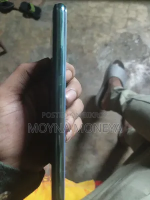 Vivo Y17 256 GB Blue