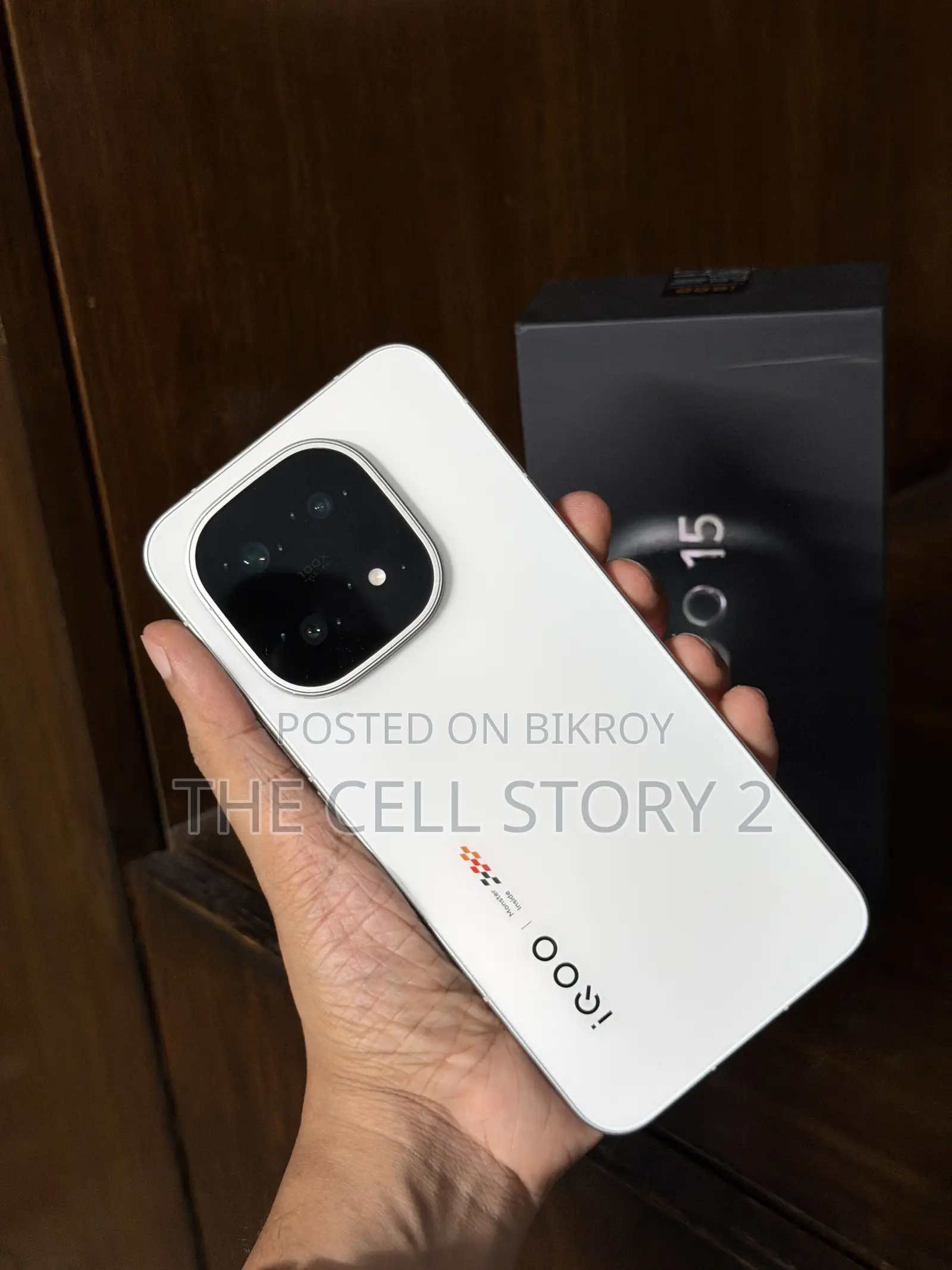 iQOO 15 512 GB White