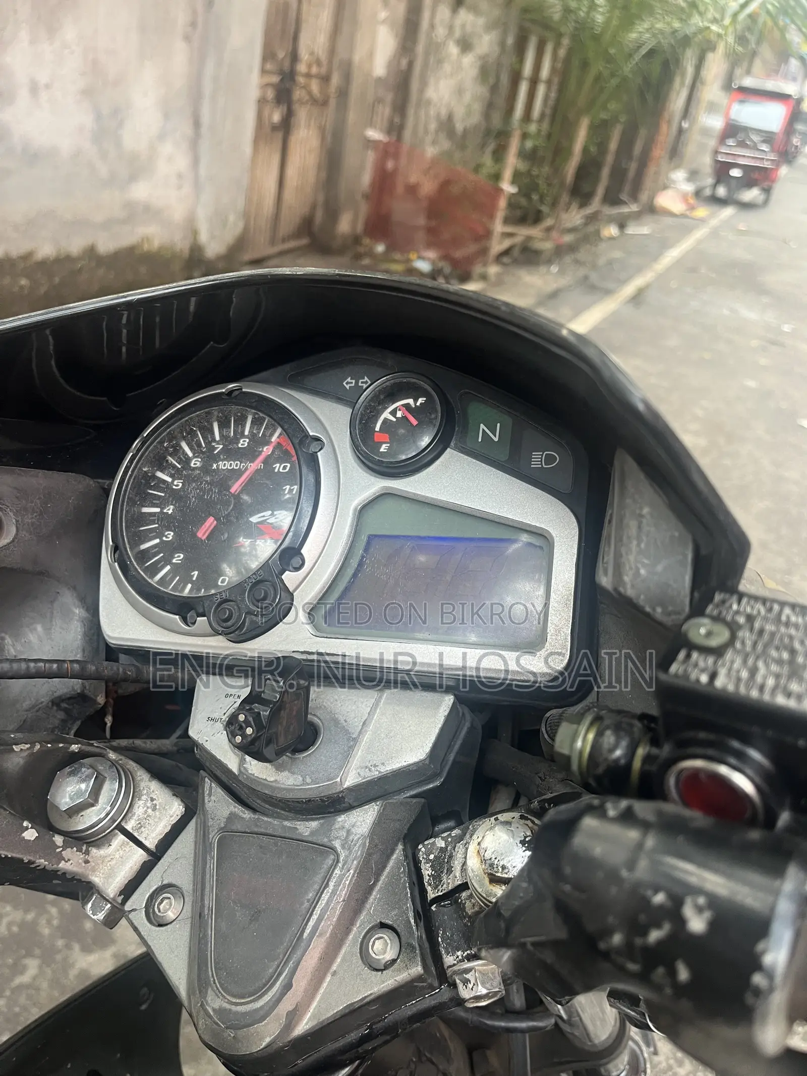 Hero 2010 Black