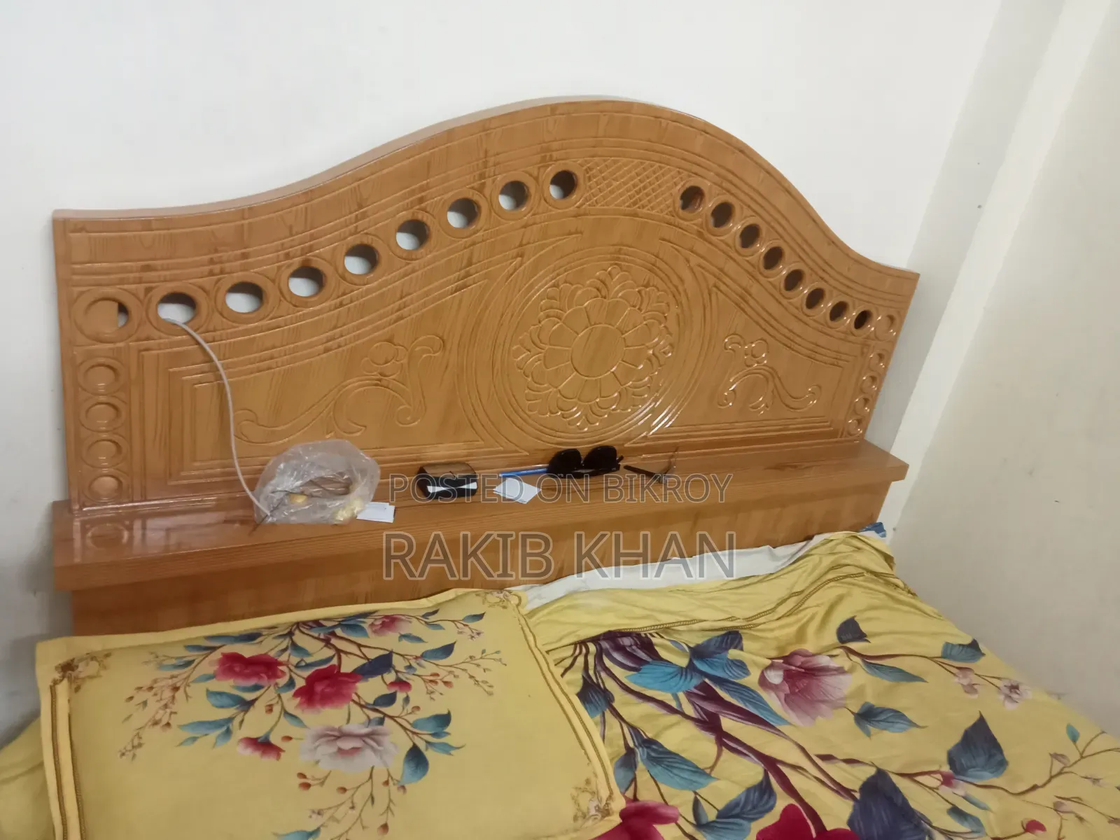 একদম ফ্রেশ মাএ ৩ মাস ব্যবহার হইছে