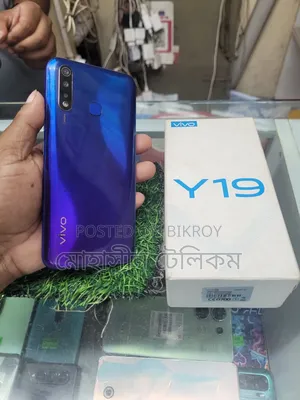 Vivo Y19 128 GB Blue