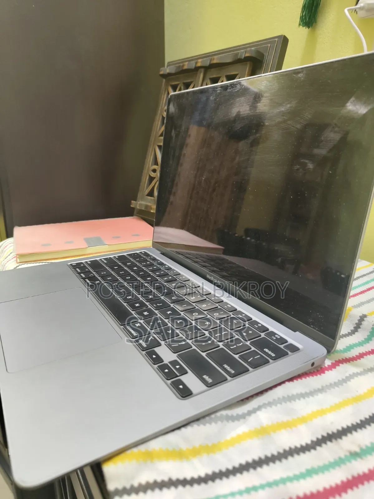Laptop Apple MacBook Air 2020 8GB Apple M1 SSD 256GB