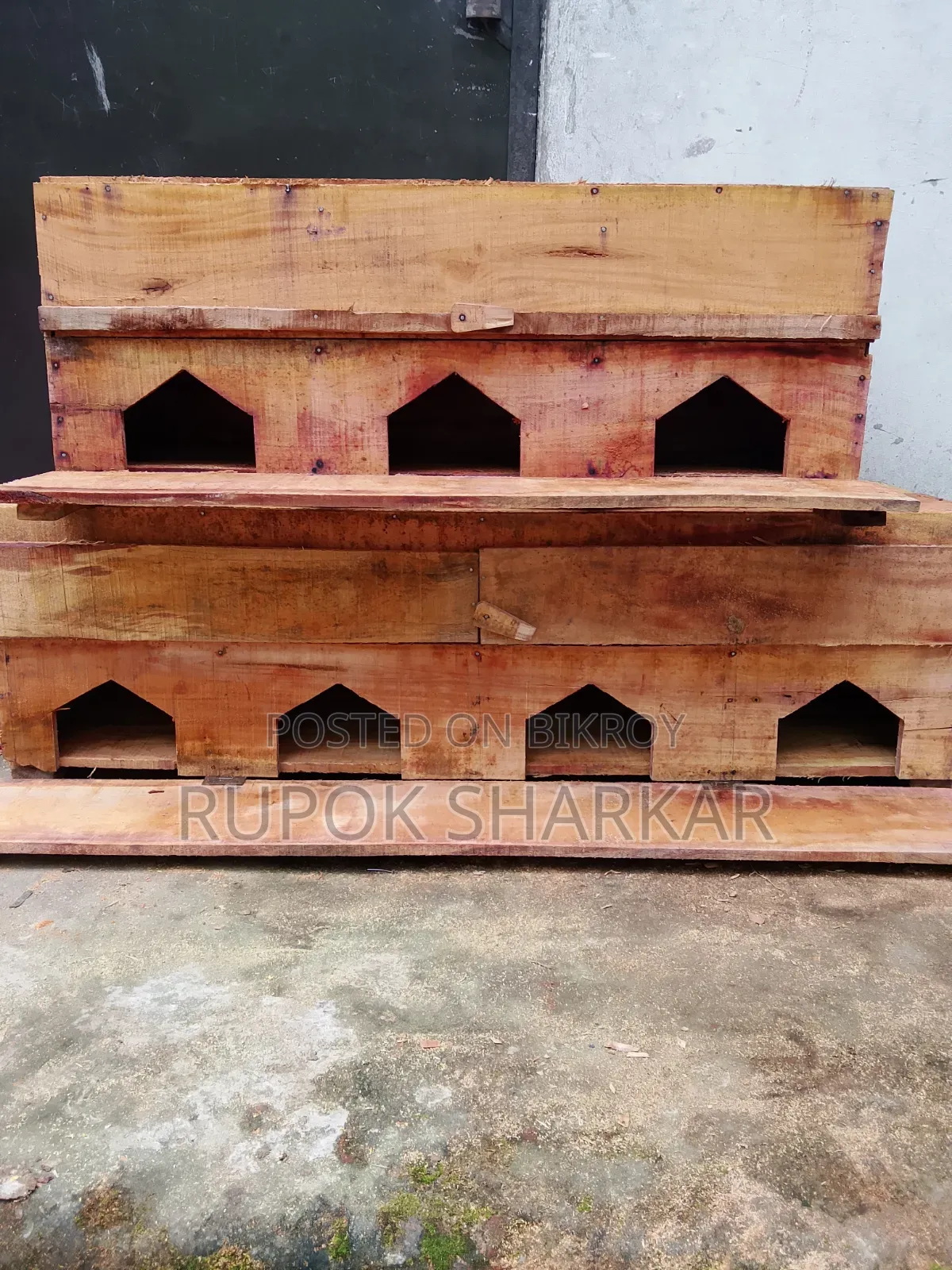 7-compartment pigeon coop