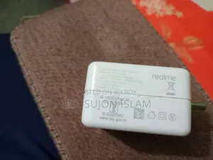 Realme Superdart 65watt Adapter