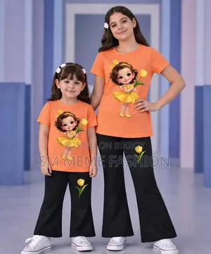 হাফ স্লিভ টি-শার্ট এবং প্যান্ট সেট