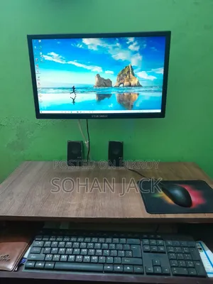 Desktop Computer 4GB Intel Core I3 SSD 256GB