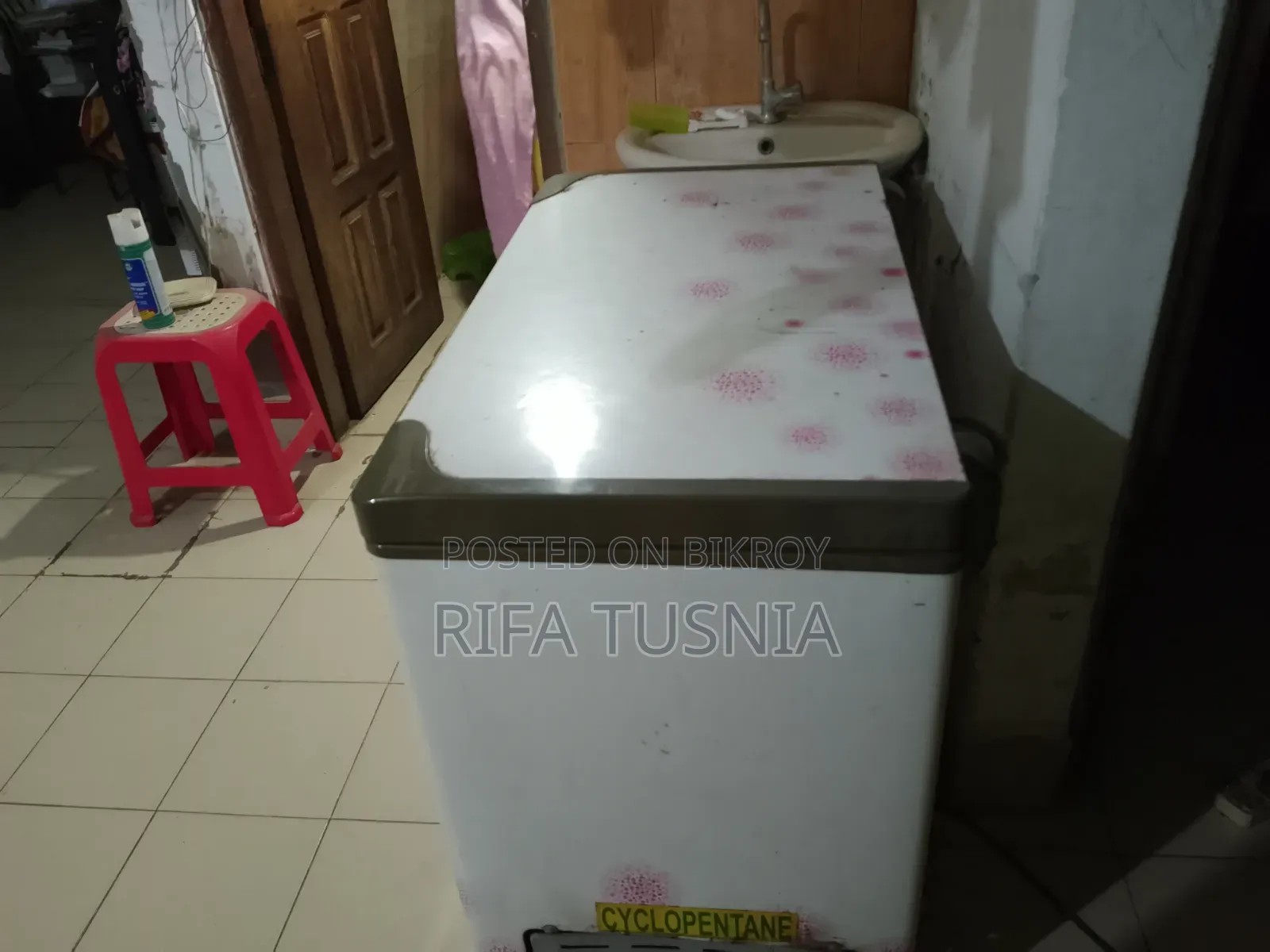 Walton Deep Fridge