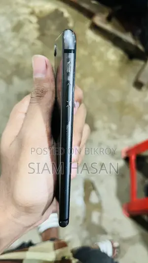 Apple iPhone 8 64 GB Black