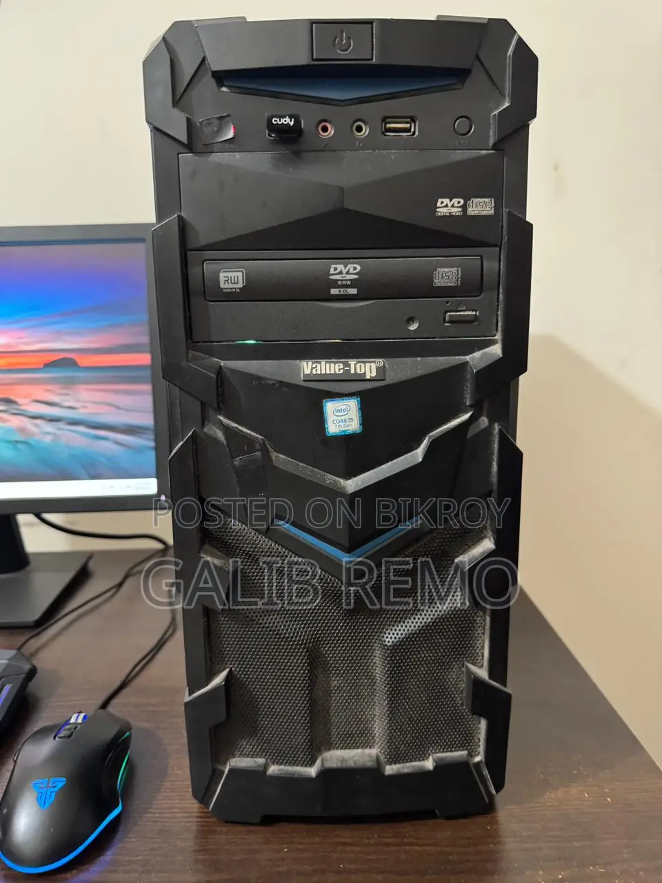 Gigabyte GA-H110MSTX-HD3-ZK 16GB Intel Core i5 HDD+SSD 1TB