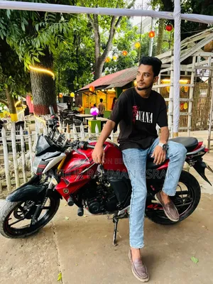ইয়ামাহা এফজেড ২০১৮ রেড