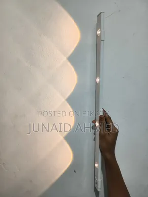 স্মার্ট মোশন সেন্সর লাইট, ৪ এলইডি ইন ১ লাইট বার