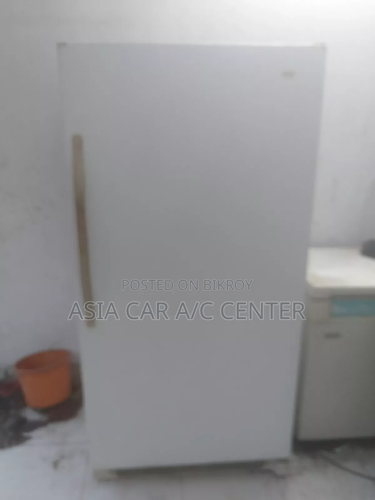 ২০০ লিটার রেফ্রিজারেটর