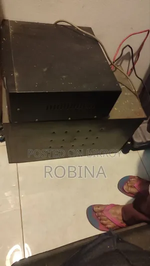 শক্তিশালী মেটাল বডির ইনভার্টার/পাওয়ার ইউনিট
