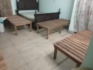 সিট ভাড়া হবে শুধুমাত্র পুরুষ ব্যাচেলরদের জন্য