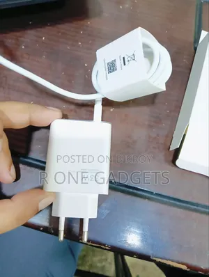 Xiaomi 33 Watt Turbo Nano Percentage Charger
