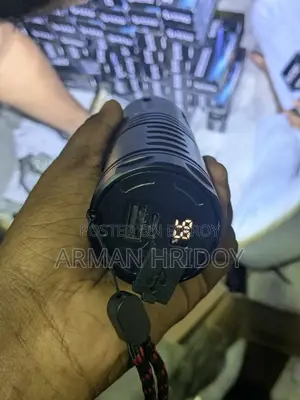 সুপার পাওয়ার টর্চ লাইট - ৫০০০০ এমএএইচ