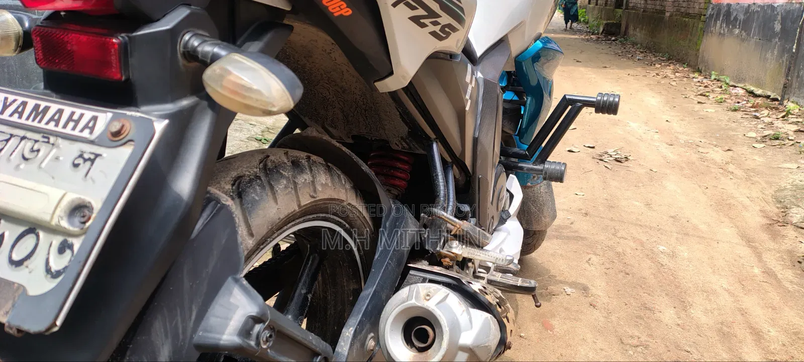 Yamaha FZ 2016 White