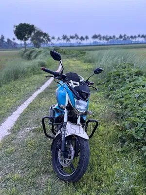 Yamaha FZ 2017 Green