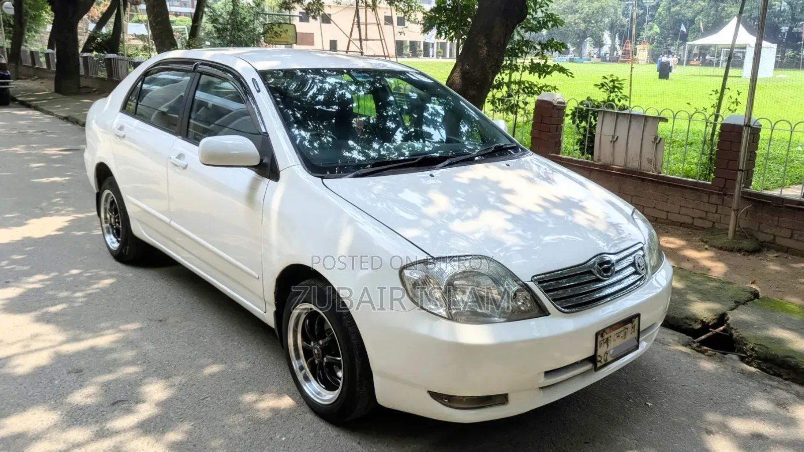 Toyota Corolla Sedan 2004 White