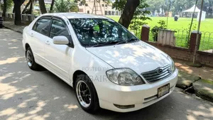 Toyota Corolla Sedan 2004 White