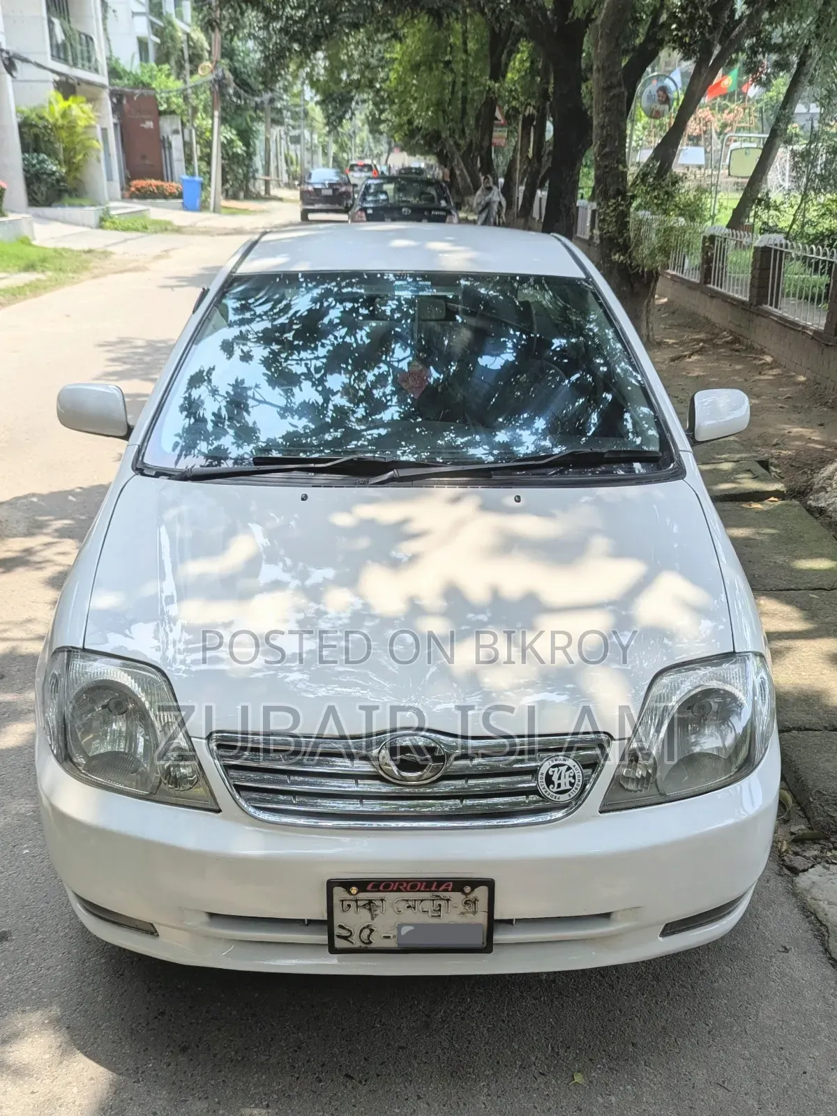 Toyota Corolla Sedan 2004 White