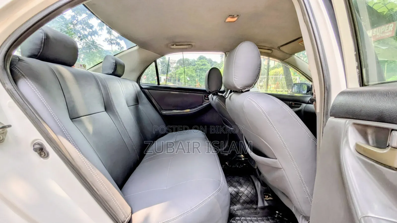 Toyota Corolla Sedan 2004 White