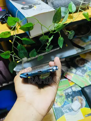 Vivo Y12 64 GB Blue