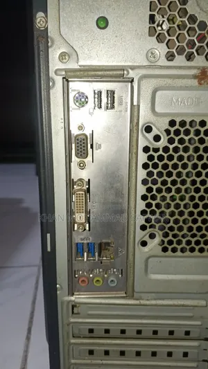 Gigabyte GA-H110MSTX-HD3-ZK 4GB Intel Core i3 SSD 256GB
