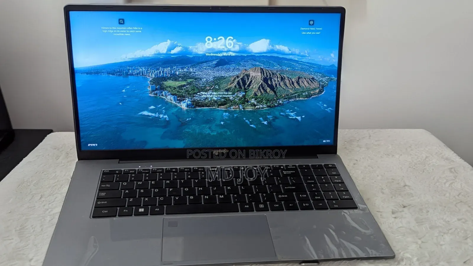 Laptop 8GB Intel SSD 256GB