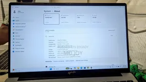 Laptop 8GB Intel SSD 256GB