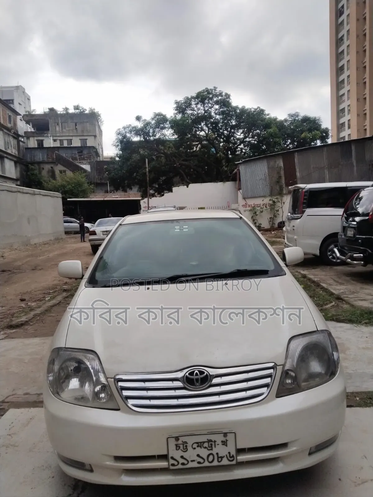 Toyota Corolla 2002 White