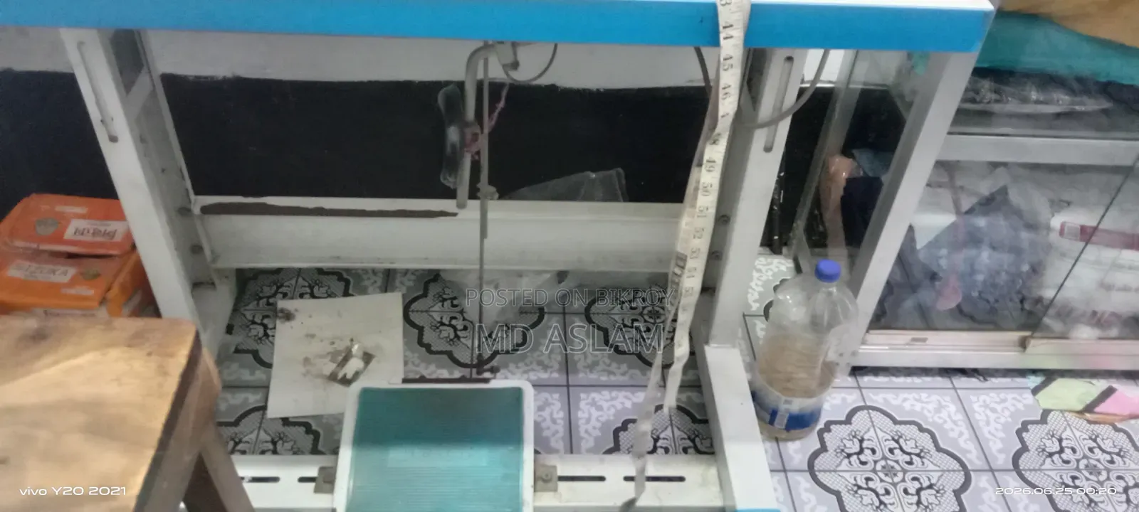 Jake F 4 Sewing Machine for sale due to urgent need