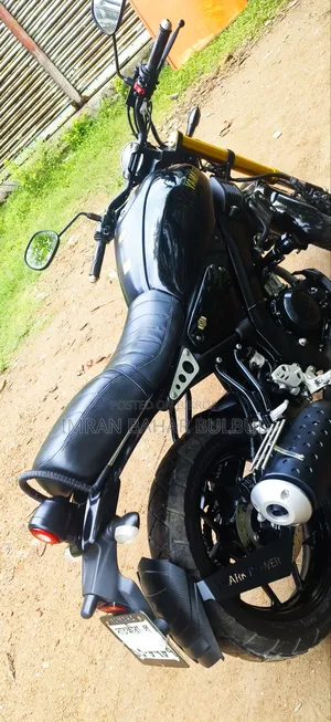 Yamaha 2023 Black