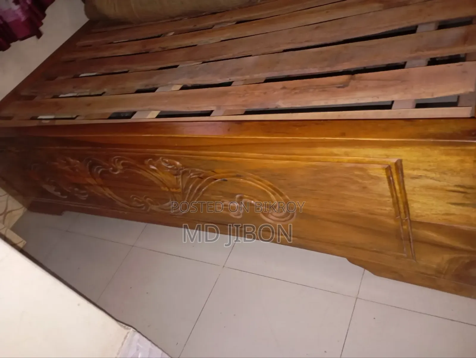 Semi Box Wood Bed