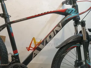 Avon Oil Brake 27.5 size bicycle for sale, used only 2 months