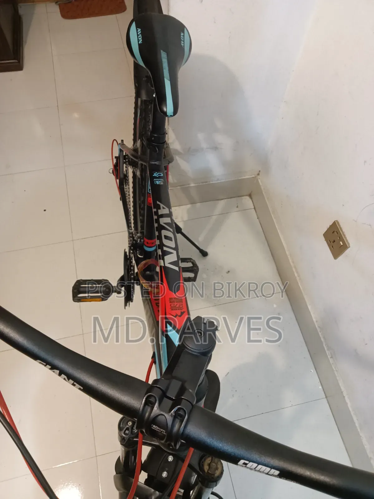 Oil Brake 27.5 Size Avon Cycle for sale, used only 2 months