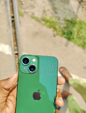 Apple iPhone 13 128 GB Green