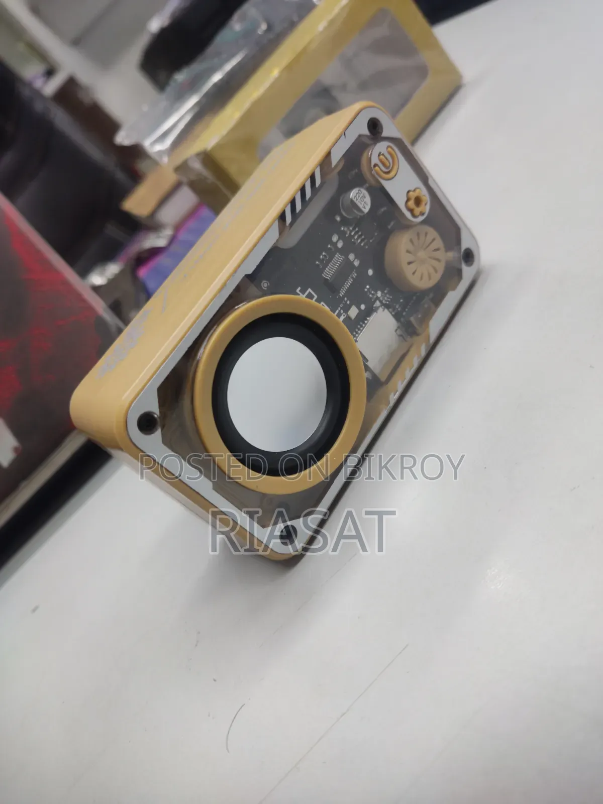 Xtra V1 Mech Small Steel Gun Bluetooth Speaker (Rgb Light)