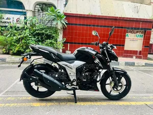 TVS Apache RTR 160 4V 2024 Black