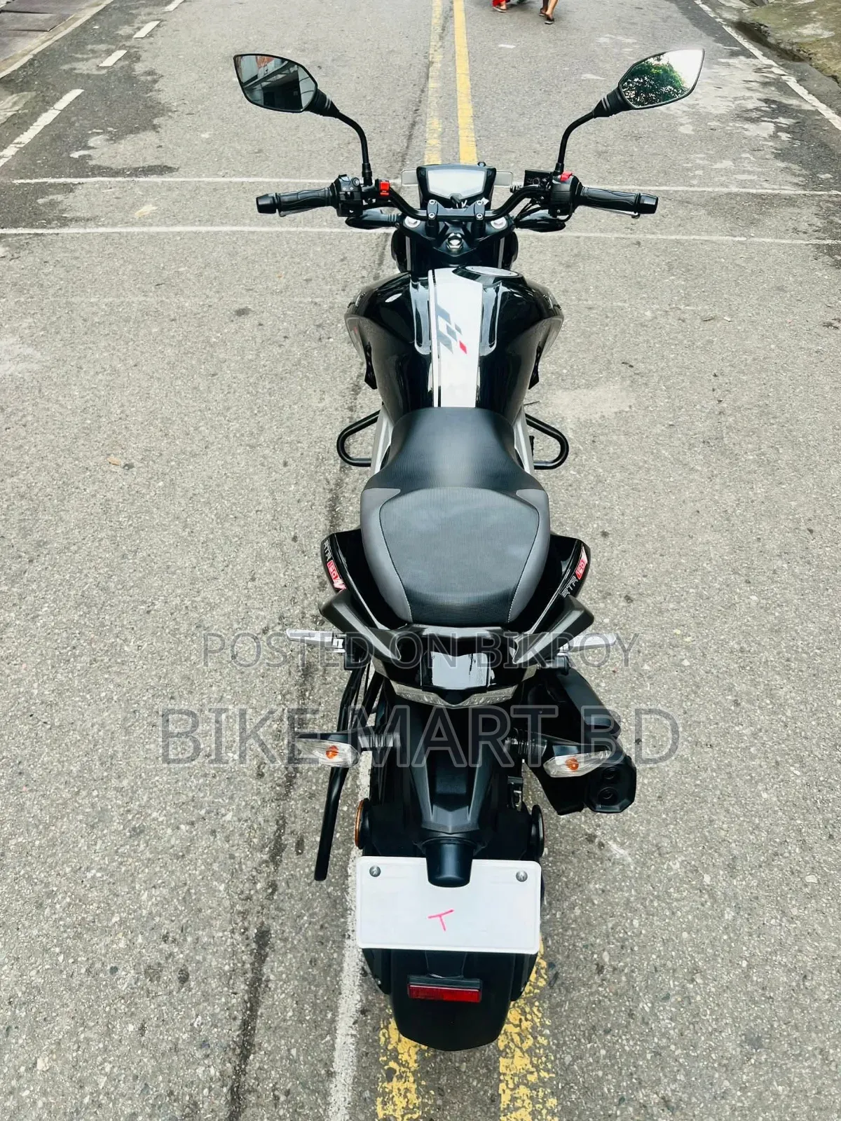 TVS Apache RTR 160 4V 2024 Black