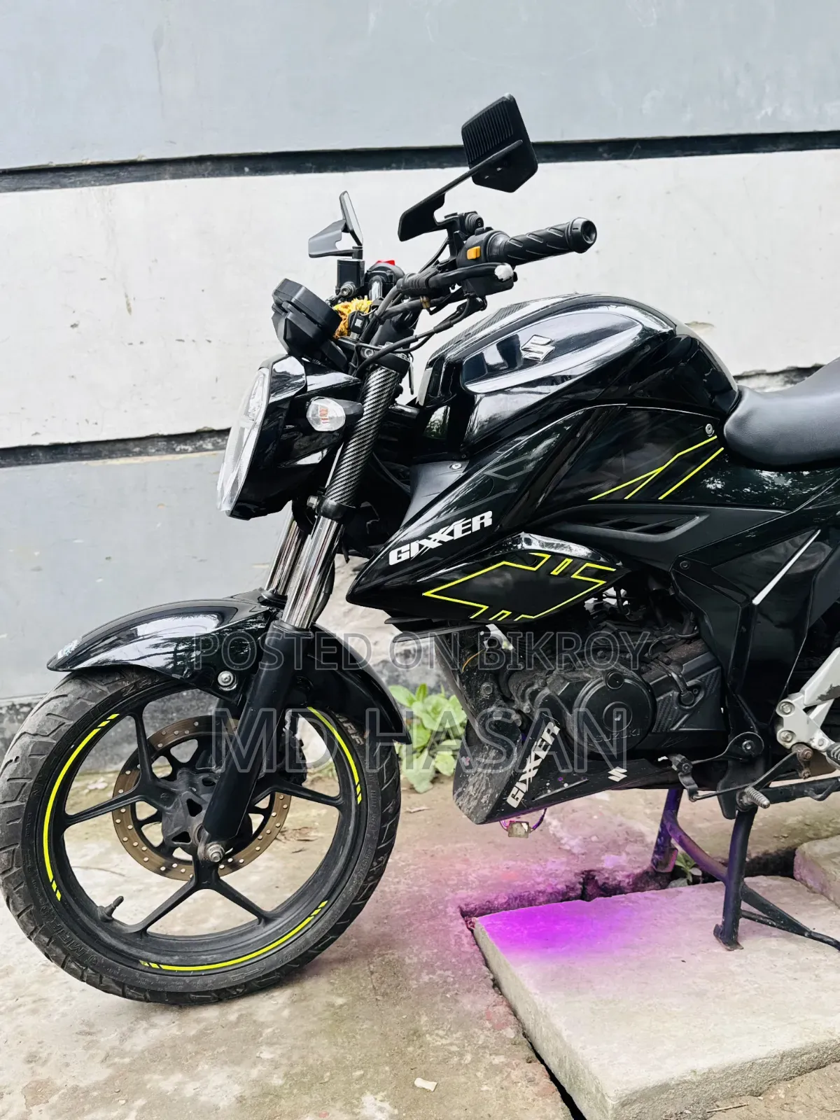 New Suzuki 2024 Black