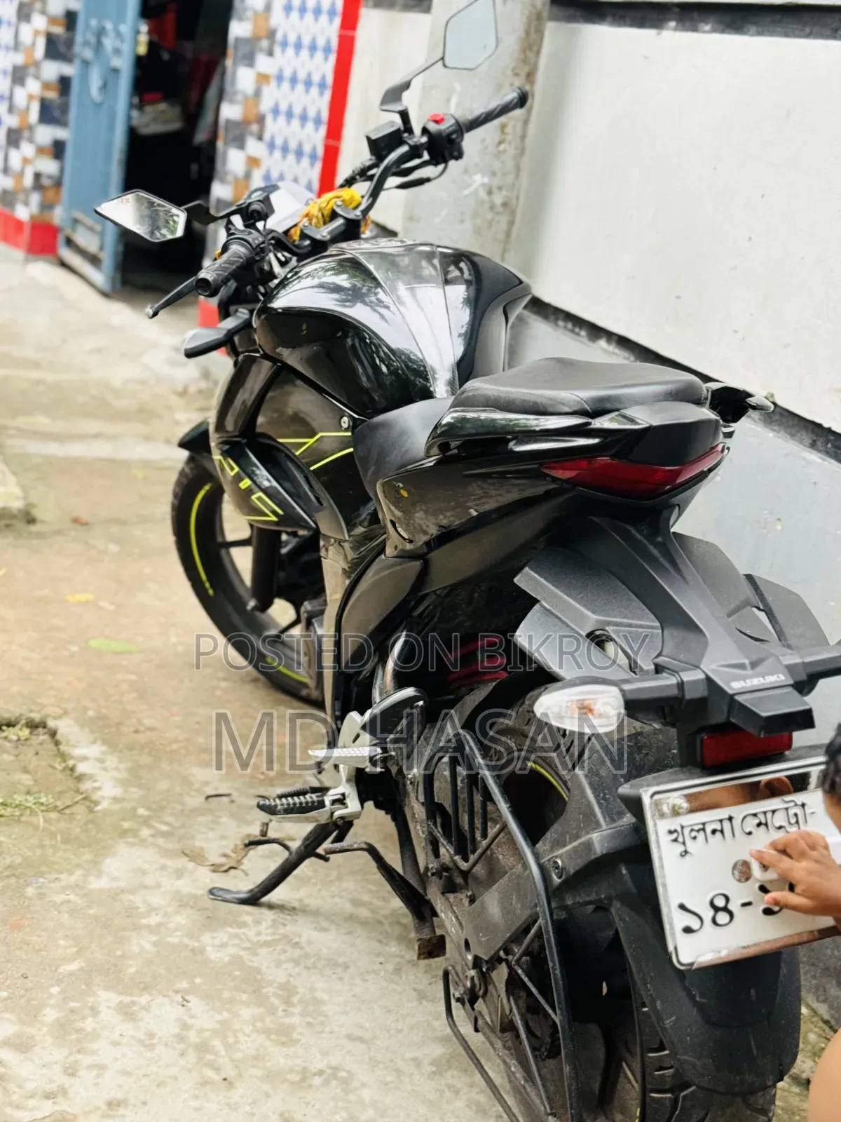 New Suzuki 2024 Black