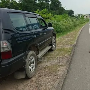 Toyota Land Cruiser Prado 1998 Black