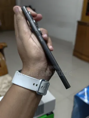 স্যামসাং গ্যালাক্সি এস২৪ আল্ট্রা ২৫৬ জিবি ব্ল্যাক