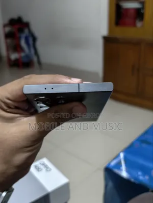 স্যামসাং গ্যালাক্সি এস২৪ আল্ট্রা ২৫৬ জিবি ব্ল্যাক